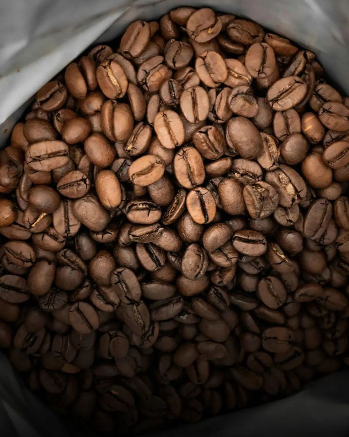 Freshly roasted Kaʻū coffee beans